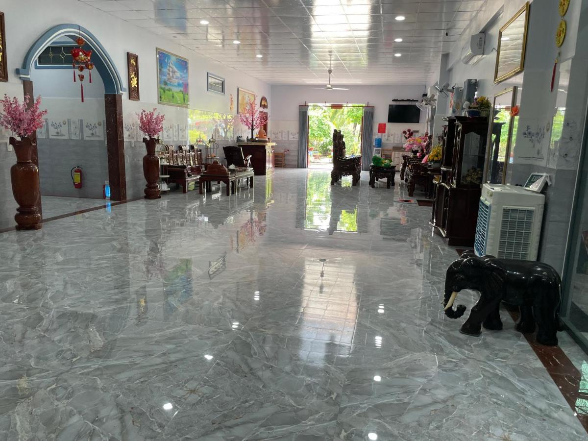 Nha Nghi Lien Hoa Bed & Breakfast Ha Tien Bagian luar foto